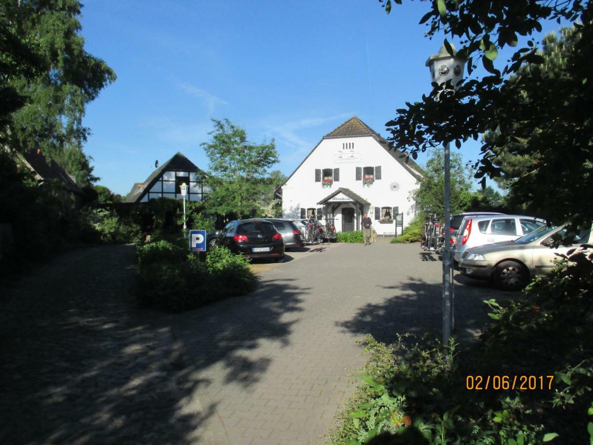 Landhotel Belitz Garni Kusten Exterior photo